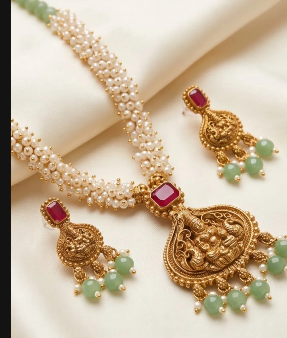 A Stunning Goddess Lakshmi Temple Jewellery Necklace Featuring An Antique Gold Finish Lakshmi Pendant, view 3